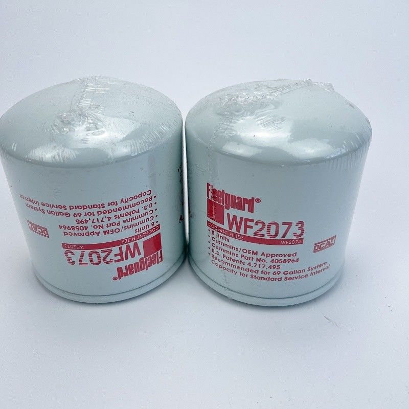 Cummins için orijinal Kaliteli Yakıt Filtresi Fleetguard WF2073 WF2075 WF2076